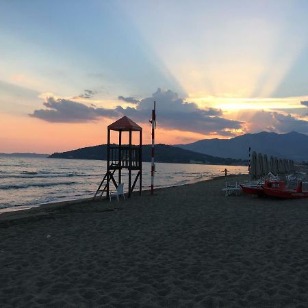 Bed&Beach スカウリ エクステリア 写真